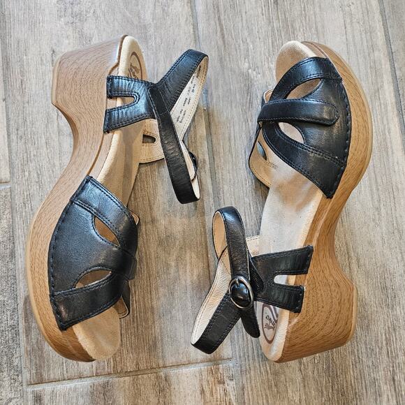 Dansko Season Sandals Women’s 40 US 9.5-10 Black Leather Comfort Platform Shoe - Picture 2 of 11